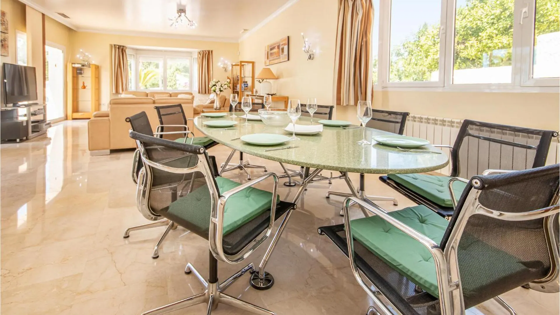 Holiday home Cozy Home In Riviera Del Sol With Kitchen