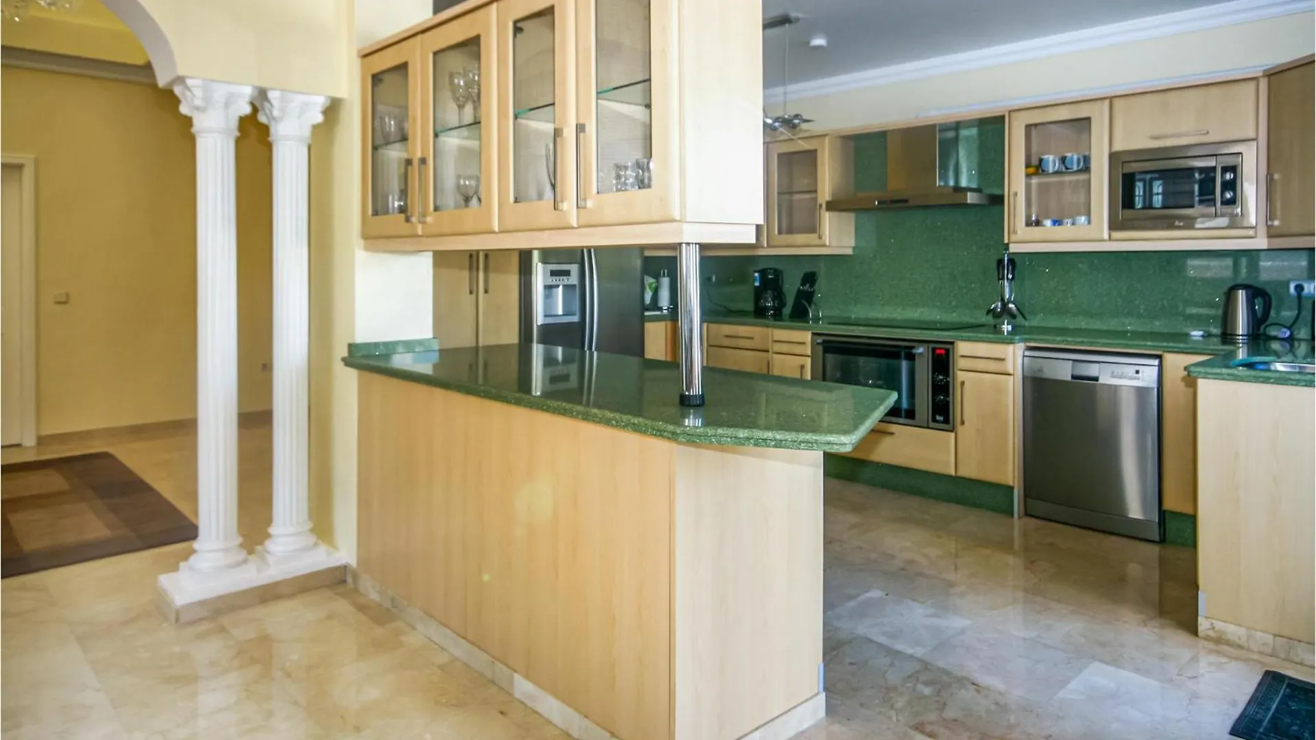 Holiday home Cozy Home In Riviera Del Sol With Kitchen
