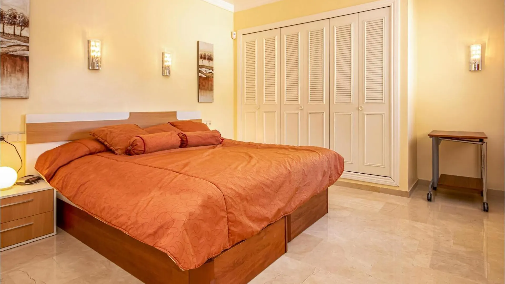 Cozy Home In Riviera Del Sol With Kitchen Holiday home La Cala De Mijas