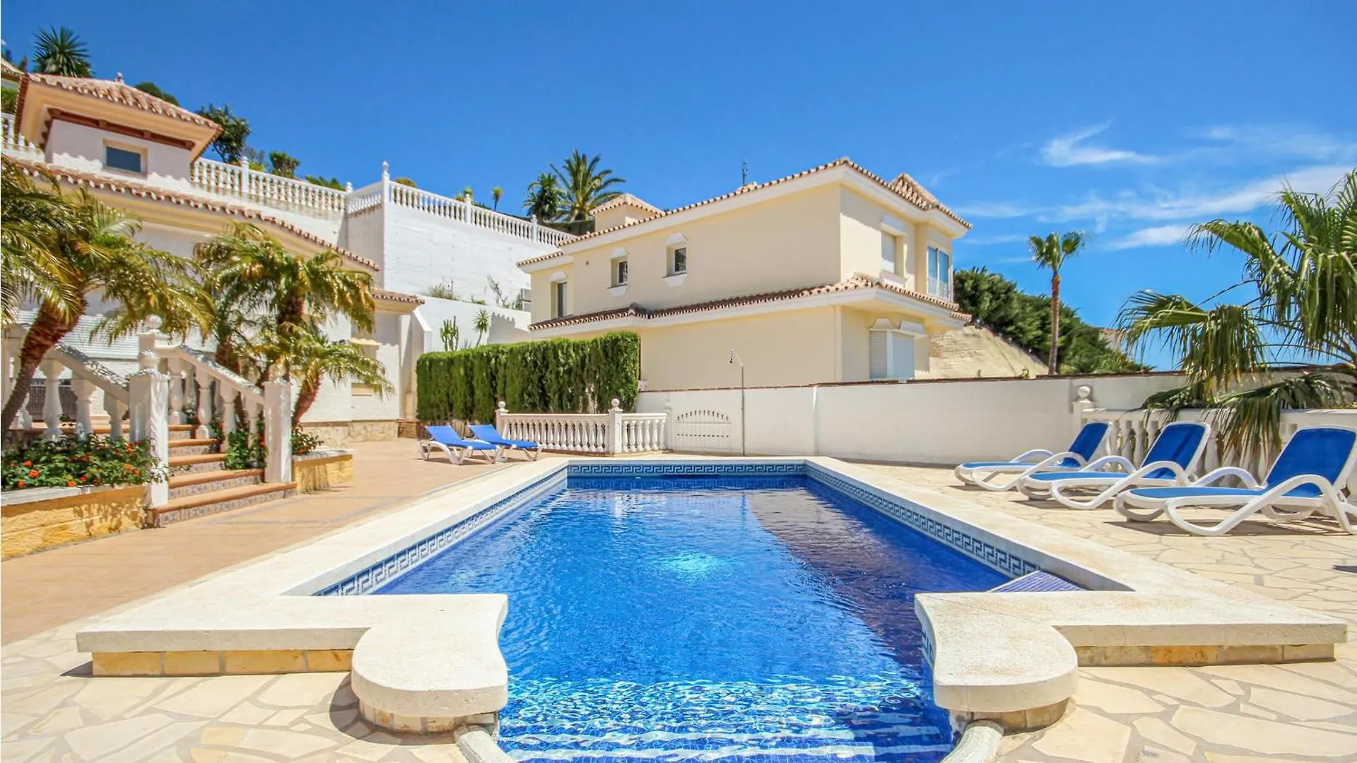 Holiday home Cozy Home In Riviera Del Sol With Kitchen